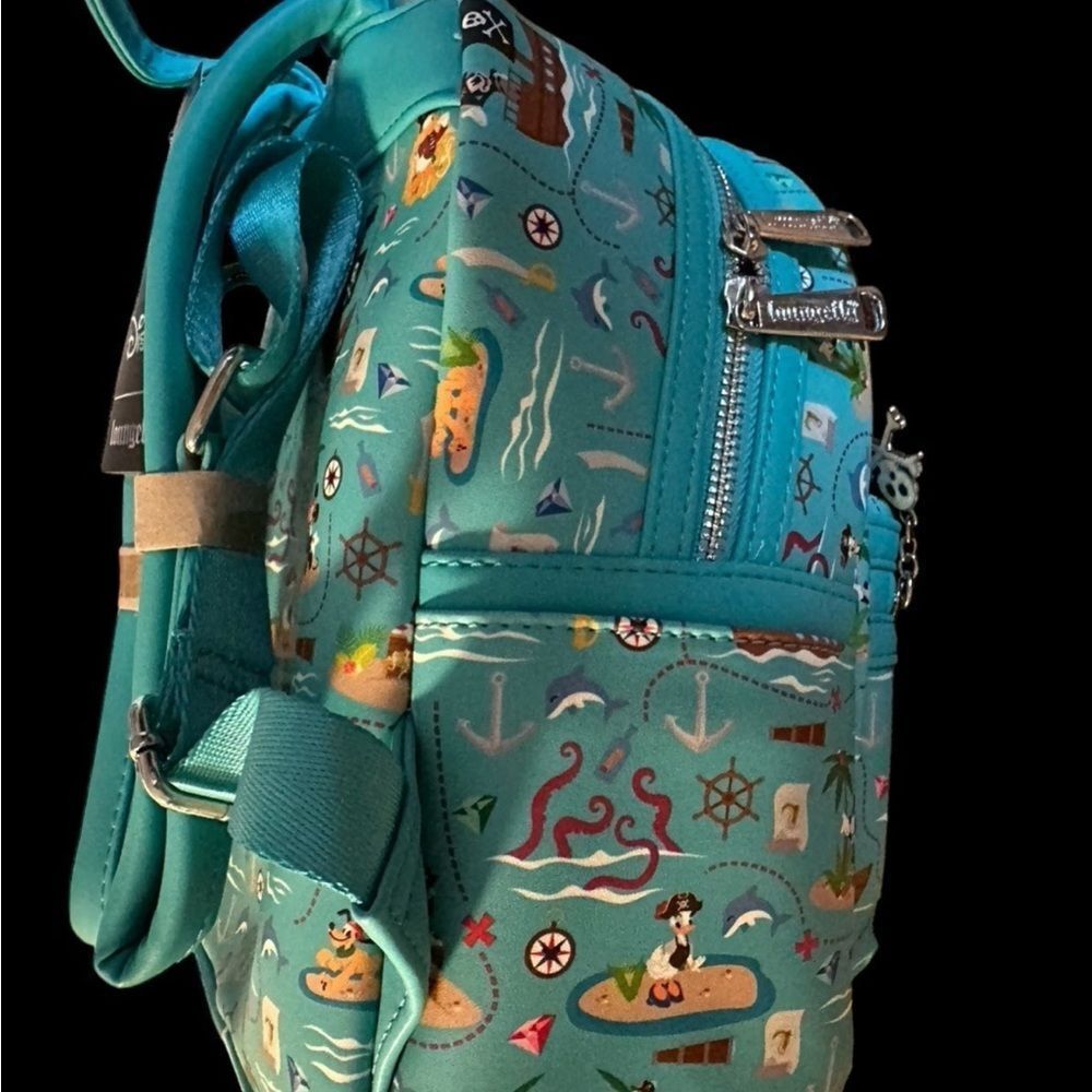 BNWT Loungefly Pirate Mickey And Friends AOP Mini Backpack - Picture 11 of 14
